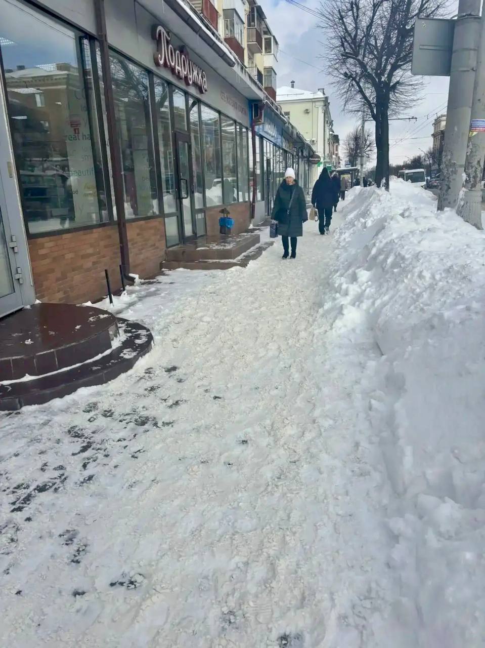 К расчистке города подключилось деловое сообщество К расчистке города подключилось деловое сообщество