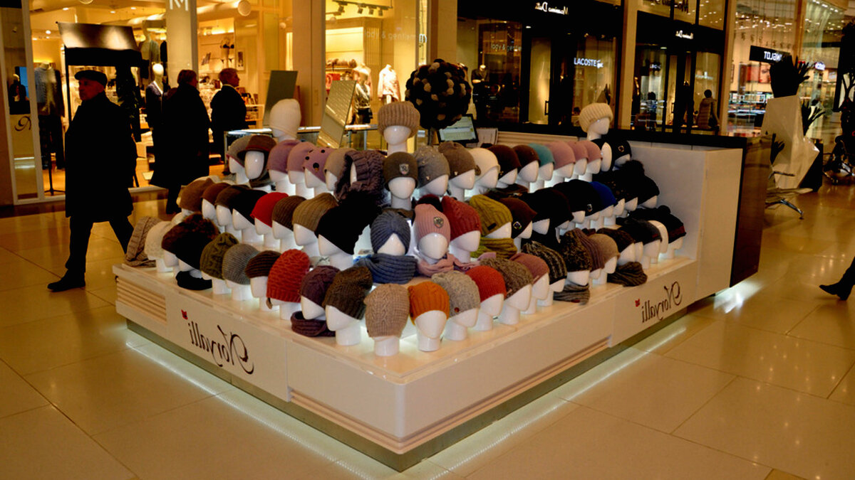 Как сделать уютную шапку без вязания: хитрости для осеннего стиля