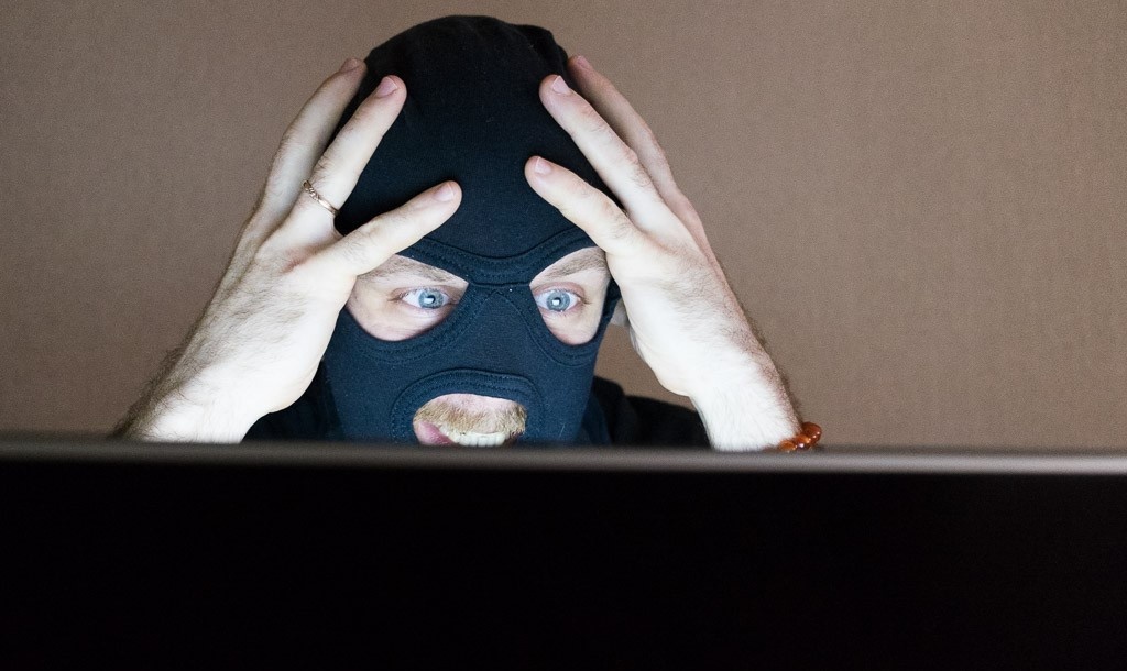 Месть аферистов: как защитить себя от преследований в 2026 году