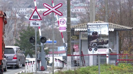Сегодня на ночь перекроют проезд по ж/д переезду в Маслозаводском переулке в Орле!