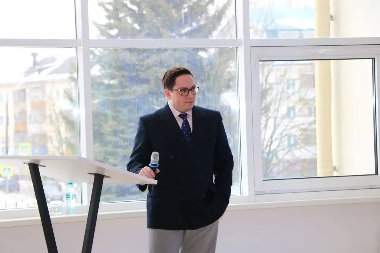 Работа кипит на II Региональной электоральной сессии! И первый день задал высокую технологическую планку Работа кипит на II Региональной электоральной сессии! И первый день задал высокую технологическую планку