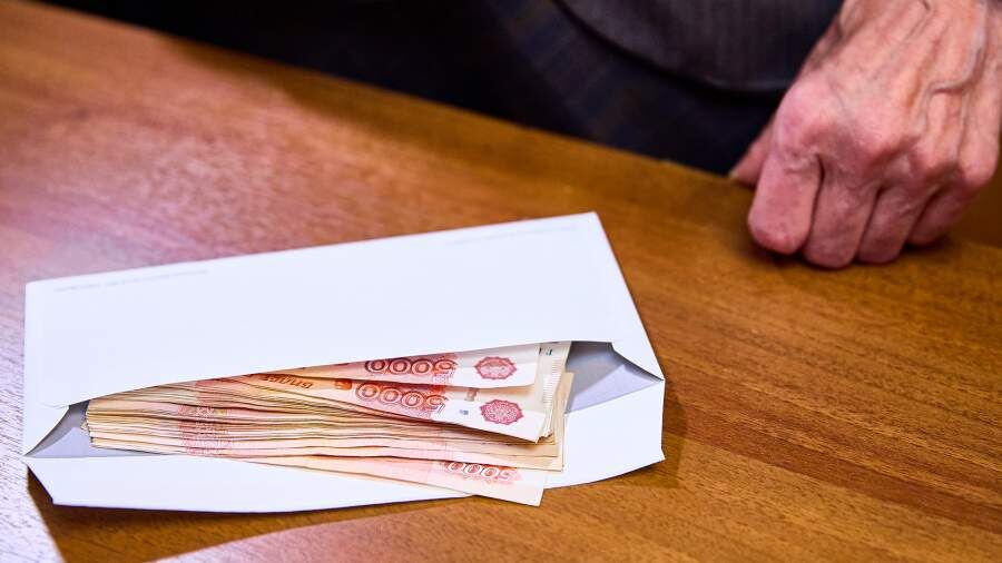 Средняя зарплата в России: реальность или миф?