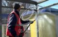 В Орле отмывают остановки общественного транспорта