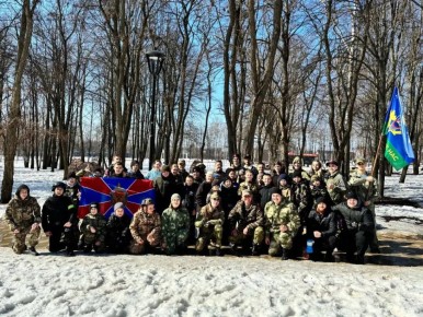 Весна в движении: в парке Победы прошёл лазертаг