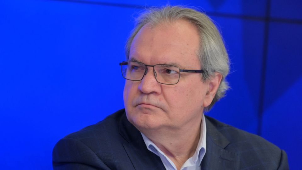 ������ �������� ����������� ��������� � ������ ��������� ������������