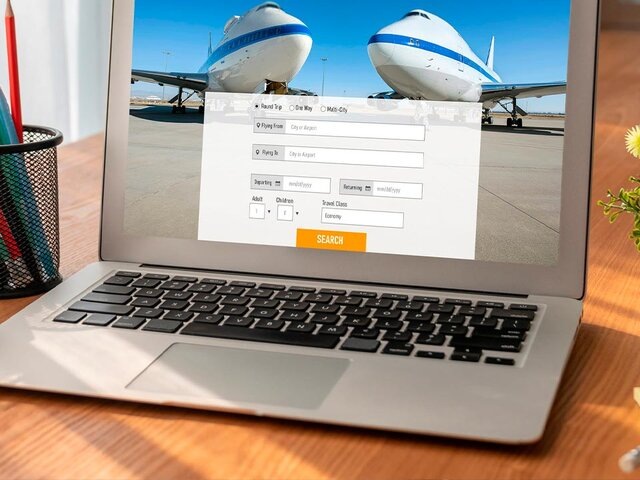 Туроператоры обращаются к Минцифры с просьбой о включении в 'белый список'