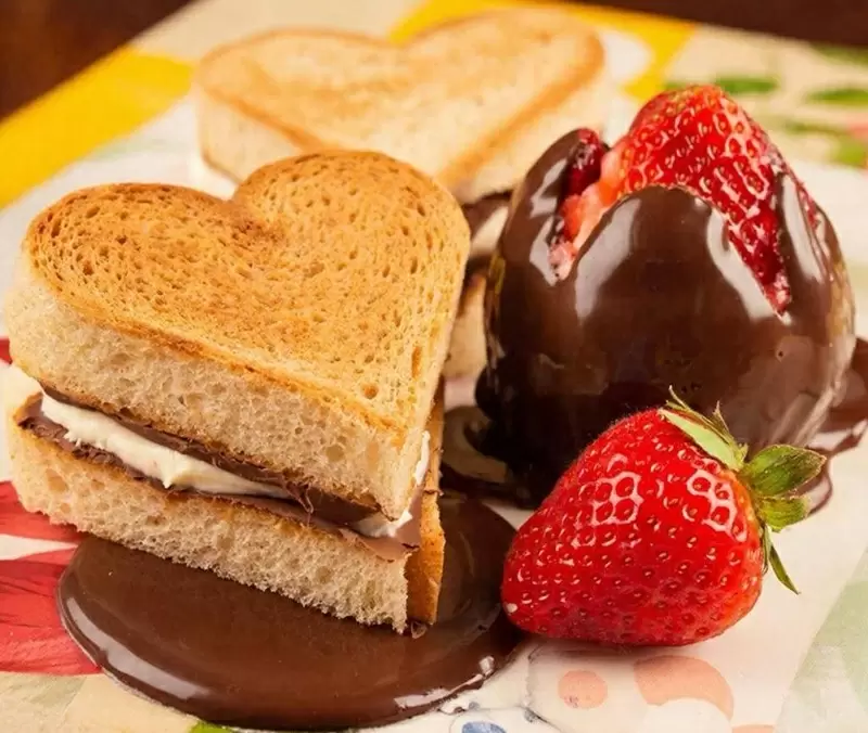 Как удивить любимую на 8 марта: быстро и вкусно