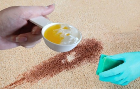 Эффективный способ очистки ковров: как избавиться от пятен с помощью газированной воды