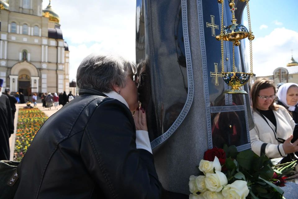 В Вятском Посаде торжественно открыли памятник схиархимандриту Илию В Вятском Посаде торжественно открыли памятник схиархимандриту Илию