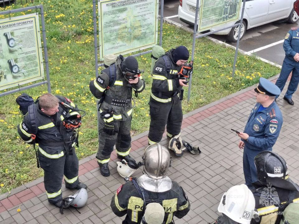 В Орле прошли занятия в школе оперативного мастерства В Орле прошли занятия в школе оперативного мастерства