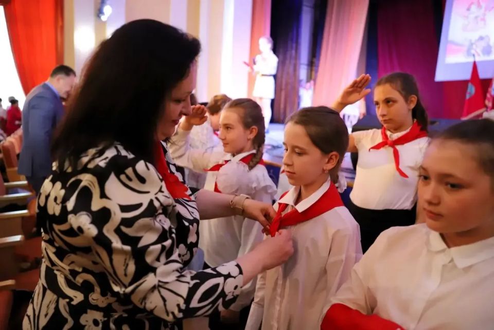 В Орле отмечают День пионерии В Орле отмечают День пионерии
