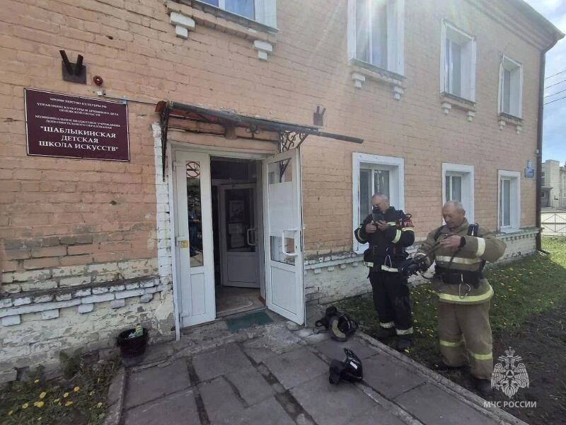 В Шаблыкино школа искусств под защитой сотрудников МЧС России В Шаблыкино школа искусств под защитой сотрудников МЧС России