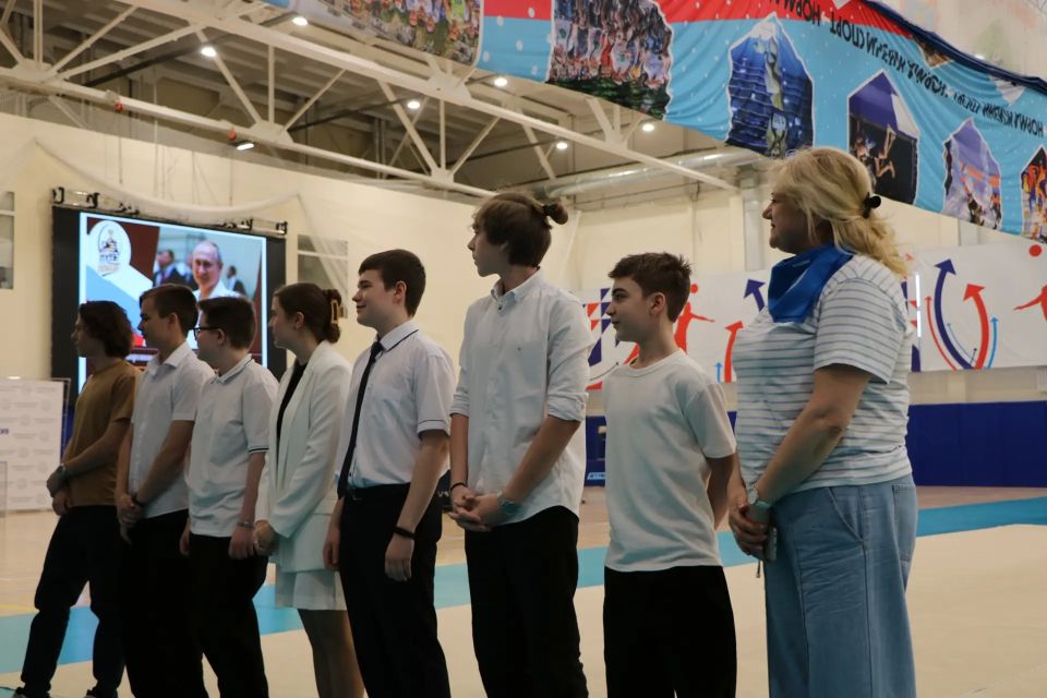 Проект «Спортивные выборы — "Путь к Победе!"», разработанный командой «01» МБОУ Лицей №1 города Орла на второй электоральной проектной сессии «Будущее создается сегодня!», успешно реализован Проект «Спортивные выборы — "Путь к Победе!"», разработанный командой «01» МБОУ Лицей №1 города Орла на второй электоральной проектной сессии «Будущее создается сегодня!», успешно реализован