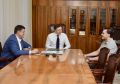 Губернатор Андрей Клычков встретился с российским хоккеистом, обладателем Кубка Стэнли Александром Никишиным