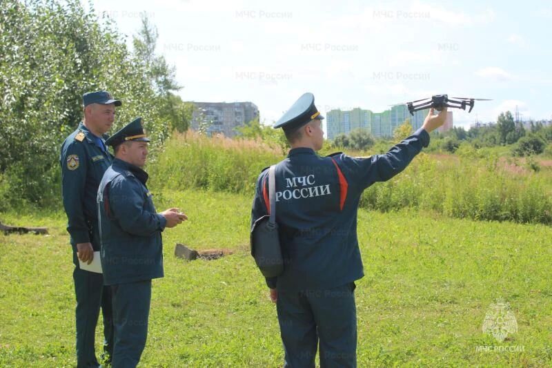 В Орле сотрудникам МЧС России в профилактике происшествий на воде помогает воздушный мониторинг В Орле сотрудникам МЧС России в профилактике происшествий на воде помогает воздушный мониторинг