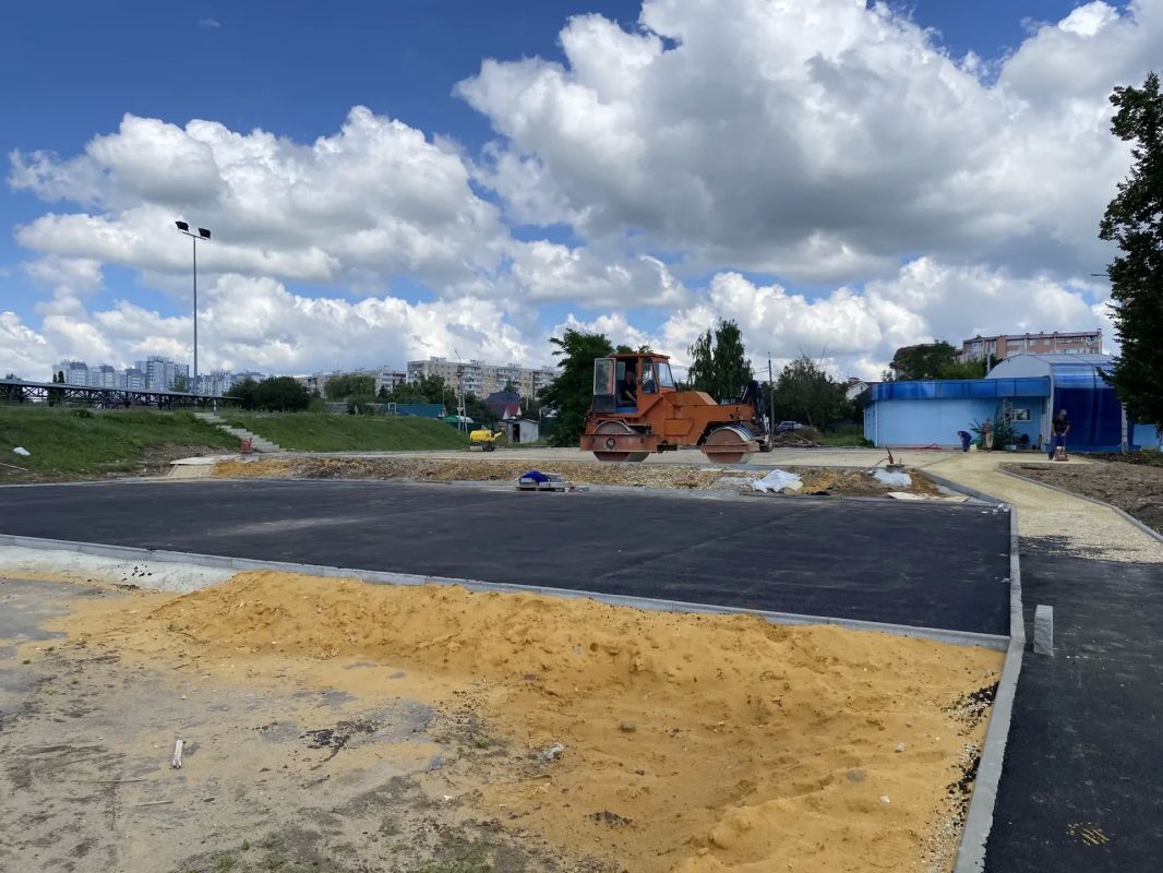 В Орле на стадионе имени Ленина скоро появится "умная" спортивная площадка В Орле на стадионе имени Ленина скоро появится "умная" спортивная площадка