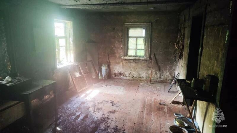 В Свердловском районе в пожаре погиб мужчина, а в Орле на озере «Светлая жизнь» спасён подросток За прошедшие сутки орловские пожарно-спасательные подразделения выезжали 19 раз, из них 7 выездов на ликвидацию возгораний и... В Свердловском районе в пожаре погиб мужчина, а в Орле на озере «Светлая жизнь» спасён подросток За прошедшие сутки орловские пожарно-спасательные подразделения выезжали 19 раз, из них 7 выездов на ликвидацию возгораний и...