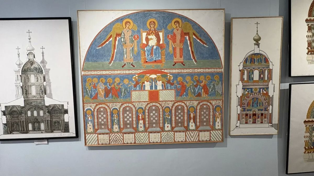 В Орле сегодня открылась выставка «Канон и стиль», посвященная искусству церковной живописи В Орле сегодня открылась выставка «Канон и стиль», посвященная искусству церковной живописи