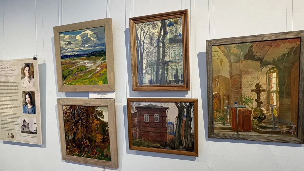 В Орле сегодня открылась выставка «Канон и стиль», посвященная искусству церковной живописи В Орле сегодня открылась выставка «Канон и стиль», посвященная искусству церковной живописи