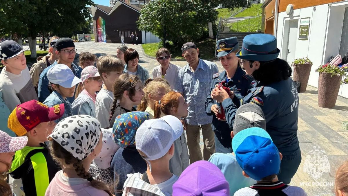 В Детском парке в Орле прошёл мастер-класс от МЧС России В Детском парке в Орле прошёл мастер-класс от МЧС России