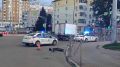 В Орле возле "Утеса" водитель электросамоката попал под колеса машины