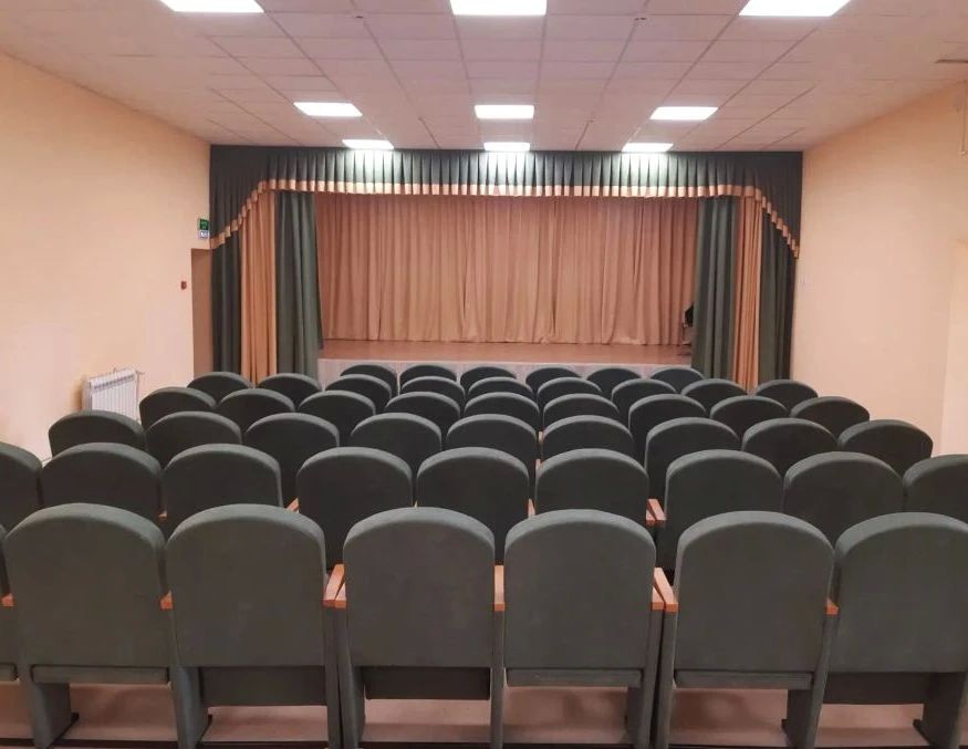 В Покровском районе раньше срока капитально отремонтировали сельский ДК В Покровском районе раньше срока капитально отремонтировали сельский ДК