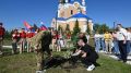 В Свердловском районе высадили дуб в память о погибших воинах