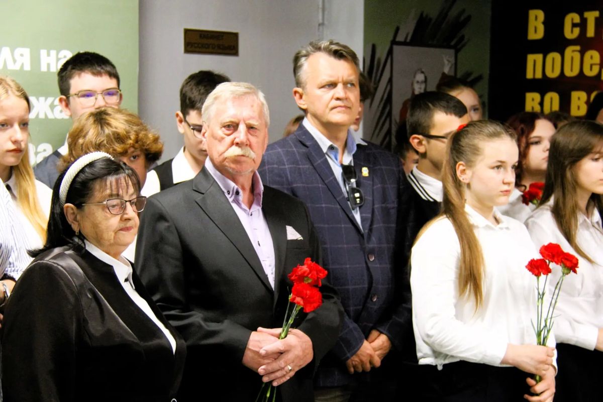 «Отвага, запечатлённая в веках»: в Орловской школе №35 открылся Зал Мужества и Славы «Отвага, запечатлённая в веках»: в Орловской школе №35 открылся Зал Мужества и Славы