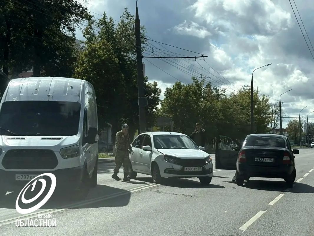 Сегодня на Московском шоссе произошло ДТП Сегодня на Московском шоссе произошло ДТП