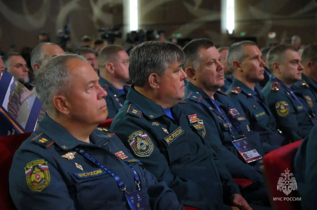 Делегация Орловской области приняла участие в работе ХVI Международного салона средств обеспечения безопасности «Комплексная безопасность-2026» Делегация Орловской области приняла участие в работе ХVI Международного салона средств обеспечения безопасности «Комплексная безопасность-2026»