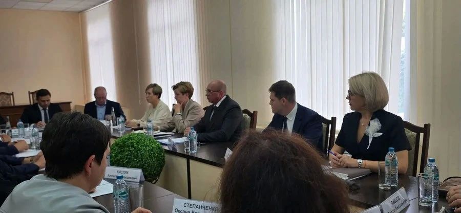 В Орле обсудили итоги приёмной кампании 2026 года в вузы региона В Орле обсудили итоги приёмной кампании 2026 года в вузы региона