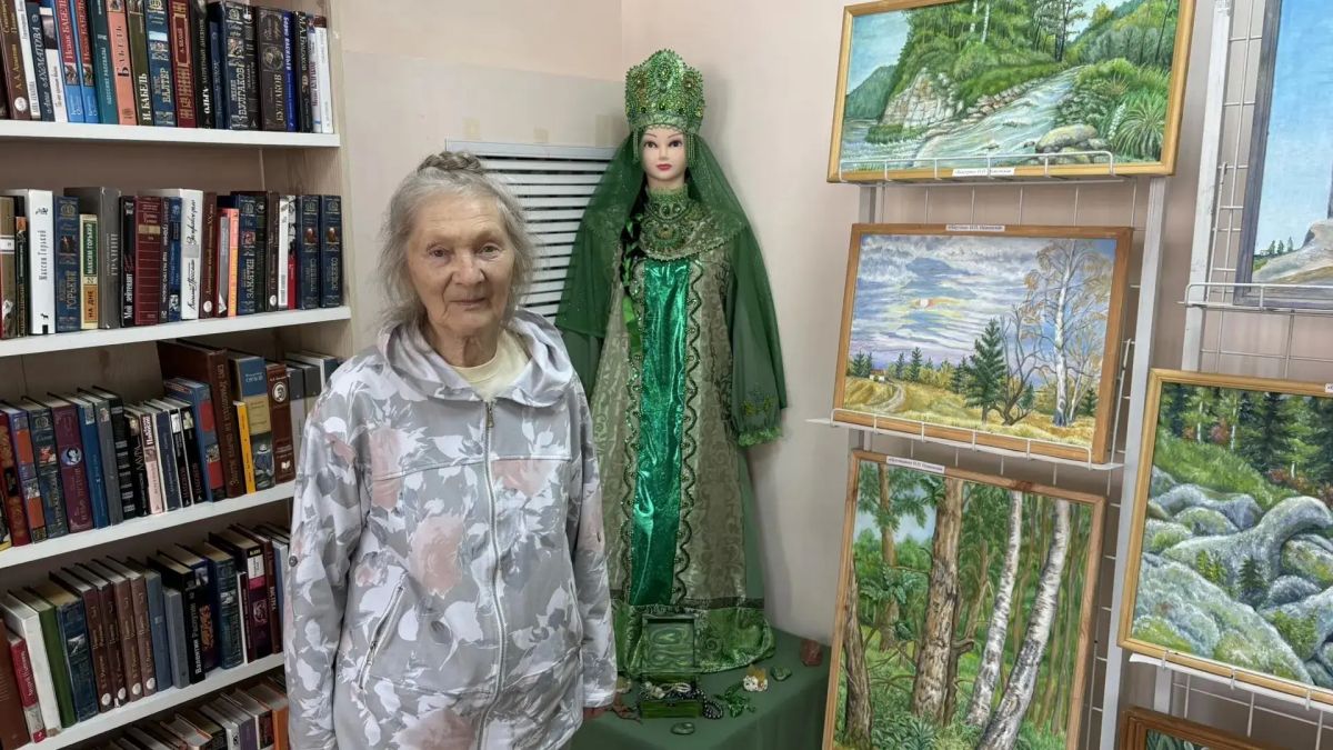 В Пушкинской библиотеке в Орле представили «Мир русской сказки» В Пушкинской библиотеке в Орле представили «Мир русской сказки»