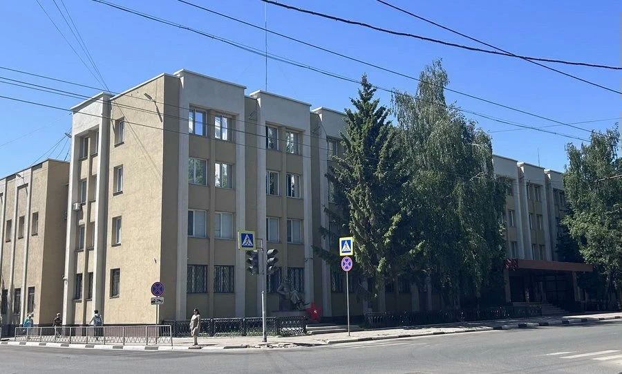 Орловец чуть не лишился денег после звонков лжекурьера и лжемайора ФСБ