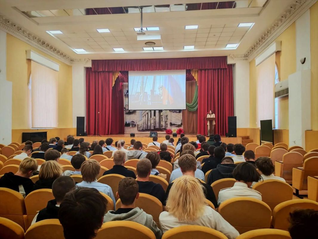 Через ИнформУИК узнаем о профессиях, которые получают впервые голосующие избиратели! Через ИнформУИК узнаем о профессиях, которые получают впервые голосующие избиратели!