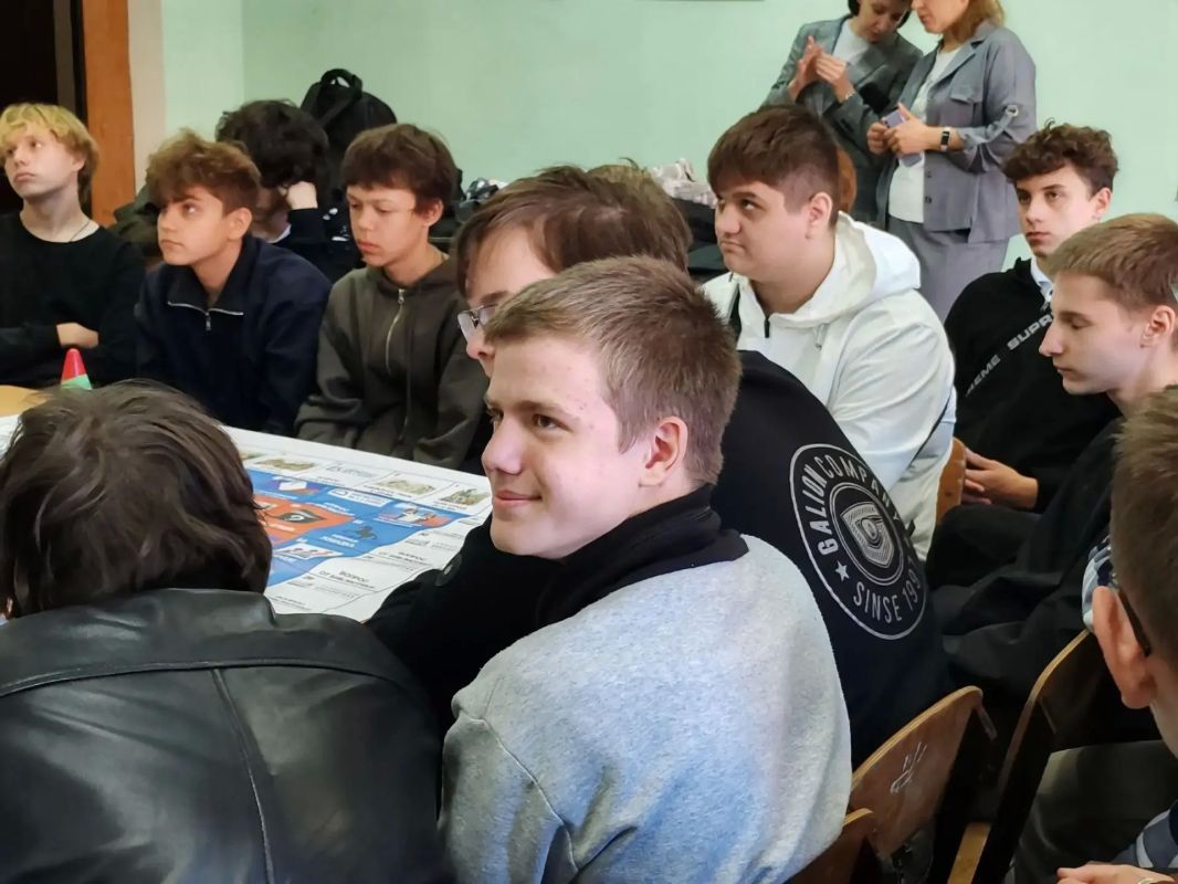 Настольная игра «Энциклопедия выборов: от истоков до современности» Настольная игра «Энциклопедия выборов: от истоков до современности»