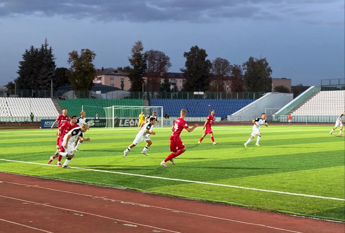 Футбольный матч завершился победой саранцев со счетом 2:0 Футбольный матч завершился победой саранцев со счетом 2:0