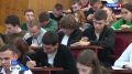 Студенты Орловского аграрного университета написали избирательный диктант