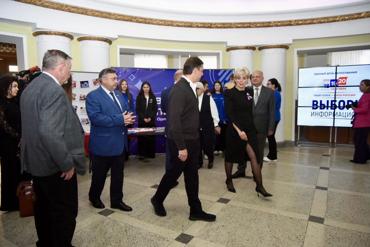 В Орле открыли Информационный центр регионального Избиркома «Выборы - 2026» В Орле открыли Информационный центр регионального Избиркома «Выборы - 2026»