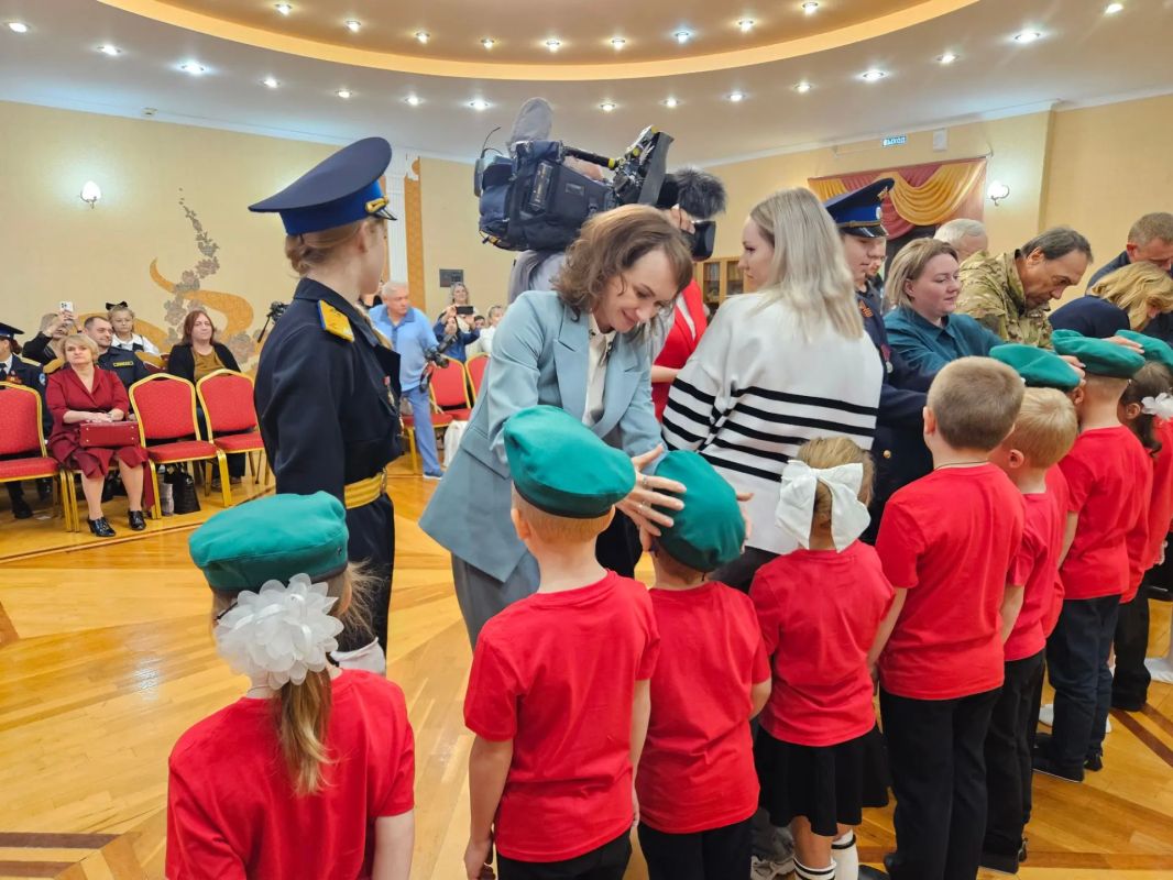 От реликвий в музей – от музея к клятве! Двойной праздник в детском саду №86 От реликвий в музей – от музея к клятве! Двойной праздник в детском саду №86
