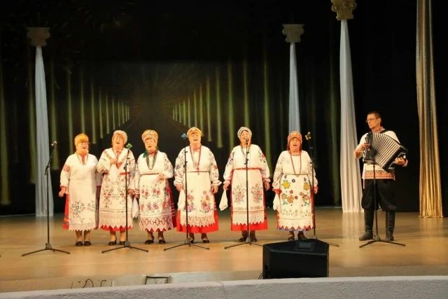 Татьяна Анатольевна Воробьева, член Общественной палаты Орловской области, руководитель регионального отделения Общероссийской общественной организации «СОЮЗ ПЕНСИОНЕРОВ РОССИИ» в Орловской области, выступила в роли судьи на... Татьяна Анатольевна Воробьева, член Общественной палаты Орловской области, руководитель регионального отделения Общероссийской общественной организации «СОЮЗ ПЕНСИОНЕРОВ РОССИИ» в Орловской области, выступила в роли судьи на...