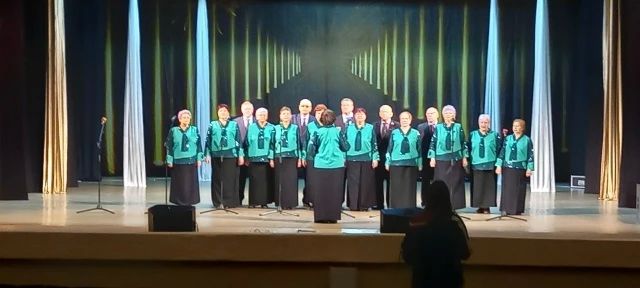 Татьяна Анатольевна Воробьева, член Общественной палаты Орловской области, руководитель регионального отделения Общероссийской общественной организации «СОЮЗ ПЕНСИОНЕРОВ РОССИИ» в Орловской области, выступила в роли судьи на... Татьяна Анатольевна Воробьева, член Общественной палаты Орловской области, руководитель регионального отделения Общероссийской общественной организации «СОЮЗ ПЕНСИОНЕРОВ РОССИИ» в Орловской области, выступила в роли судьи на...