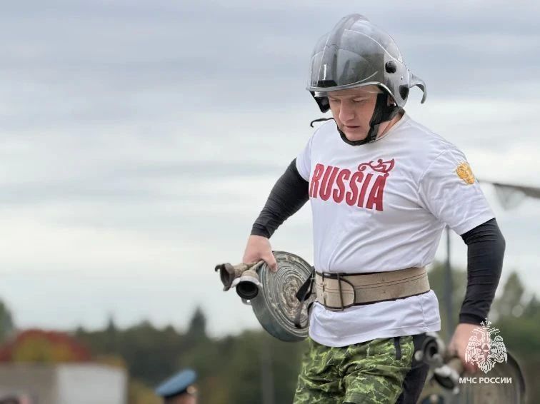 Сотрудники Орловского МЧС России прошли квалификационные испытания Сотрудники Орловского МЧС России прошли квалификационные испытания