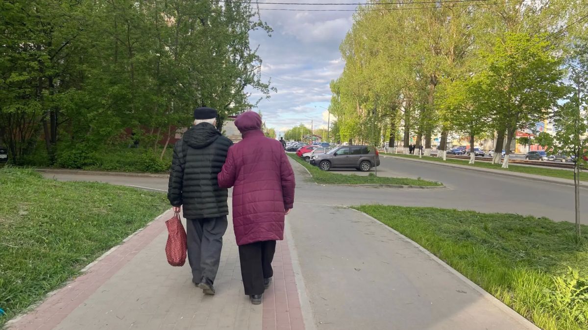 В Орловской области проживает более 247 тысяч пенсионеров