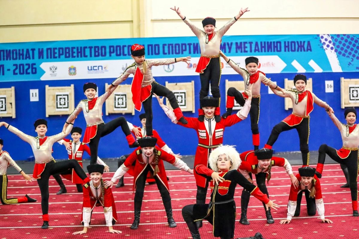 На Орловщине стартовали чемпионат и первенство России по спортивному метанию ножей На Орловщине стартовали чемпионат и первенство России по спортивному метанию ножей