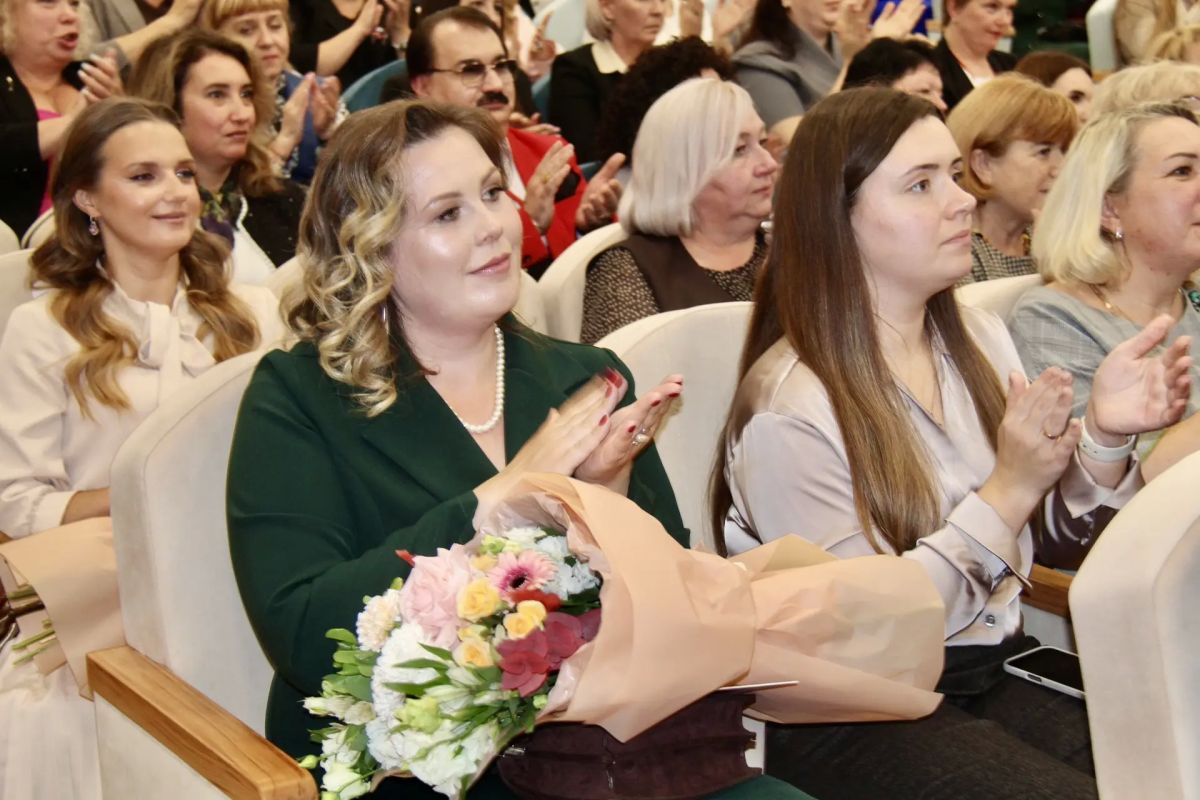 В Орле чествовали лучших педагогов 2026 года В Орле чествовали лучших педагогов 2026 года