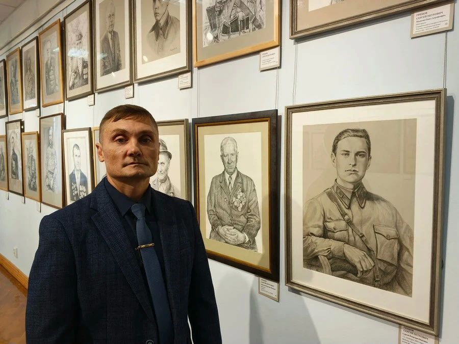 Орловский художник Сергей Грецов отметил юбилей выставкой в краеведческом музее