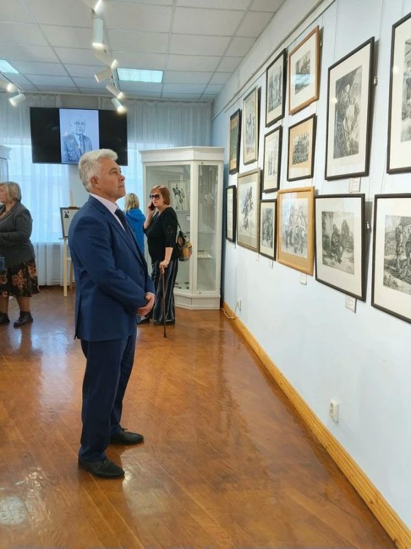 Орловский художник Сергей Грецов отметил юбилей выставкой в краеведческом музее Орловский художник Сергей Грецов отметил юбилей выставкой в краеведческом музее