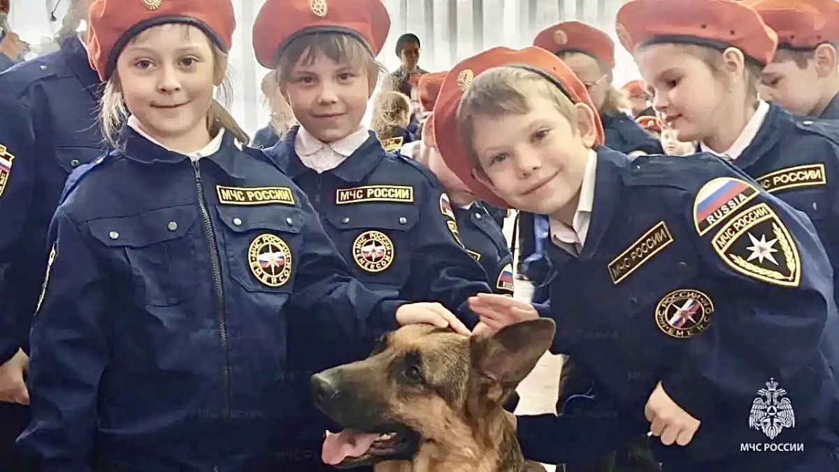 Орловским школьникам напомнили, как действовать в чрезвычайных ситуациях Орловским школьникам напомнили, как действовать в чрезвычайных ситуациях