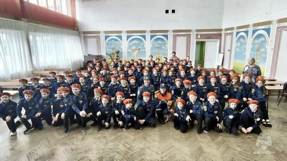 Орловским школьникам напомнили, как действовать в чрезвычайных ситуациях Орловским школьникам напомнили, как действовать в чрезвычайных ситуациях