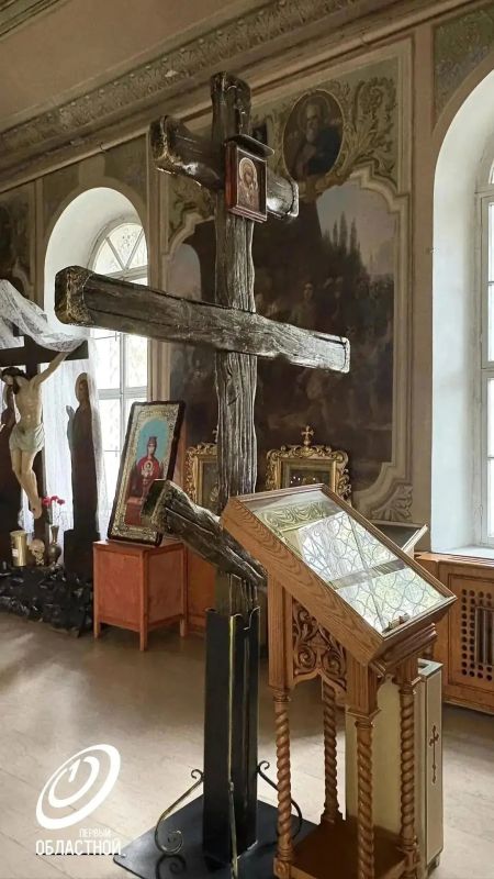 Крест и иконы с могилы орловского святого Афанасия Сайко отреставрировали Крест и иконы с могилы орловского святого Афанасия Сайко отреставрировали
